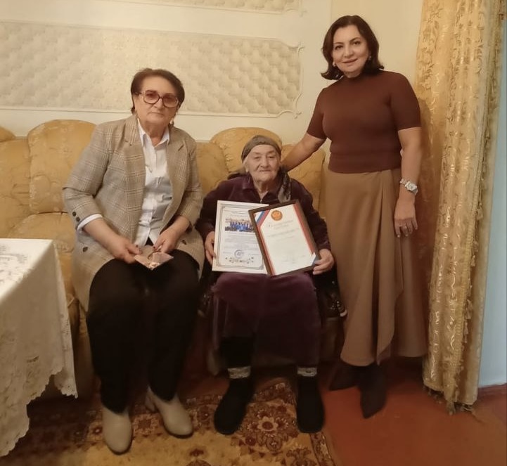 Учительница из Плановского