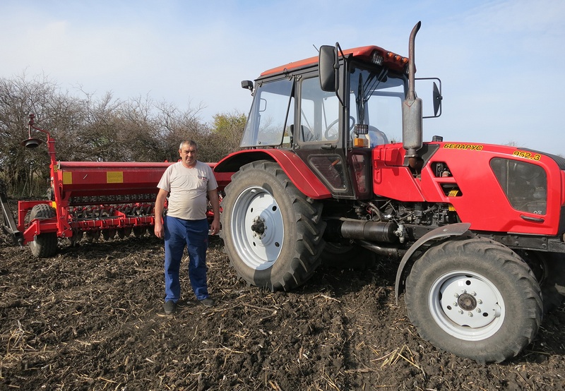 В Зольском районе продолжают уборку сельхозкультур