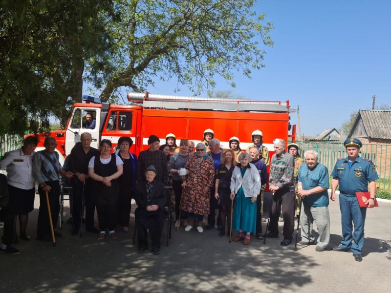 В Майском районе провели учебную эвакуацию