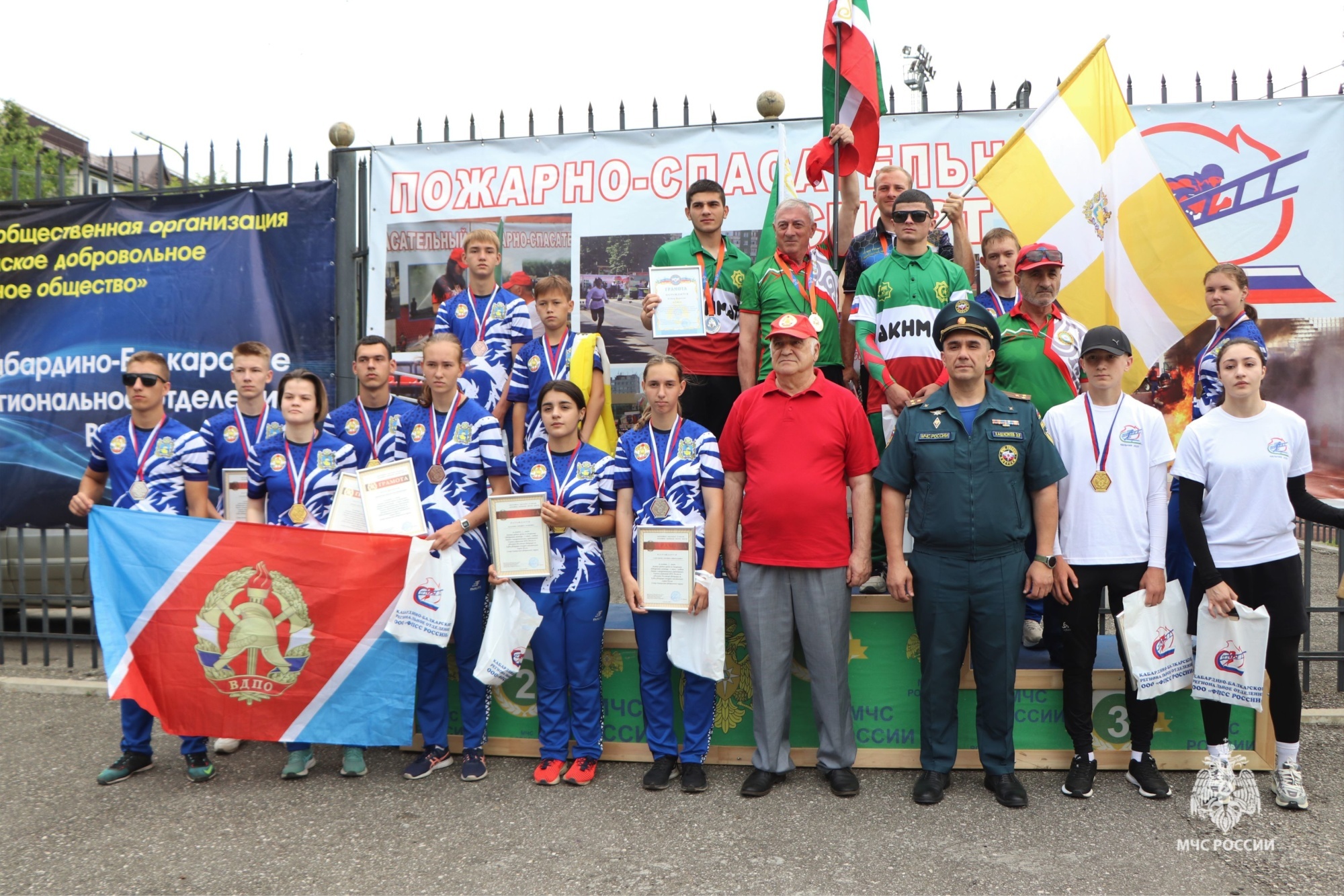 Спортсмены МЧС демонстрируют мастерство