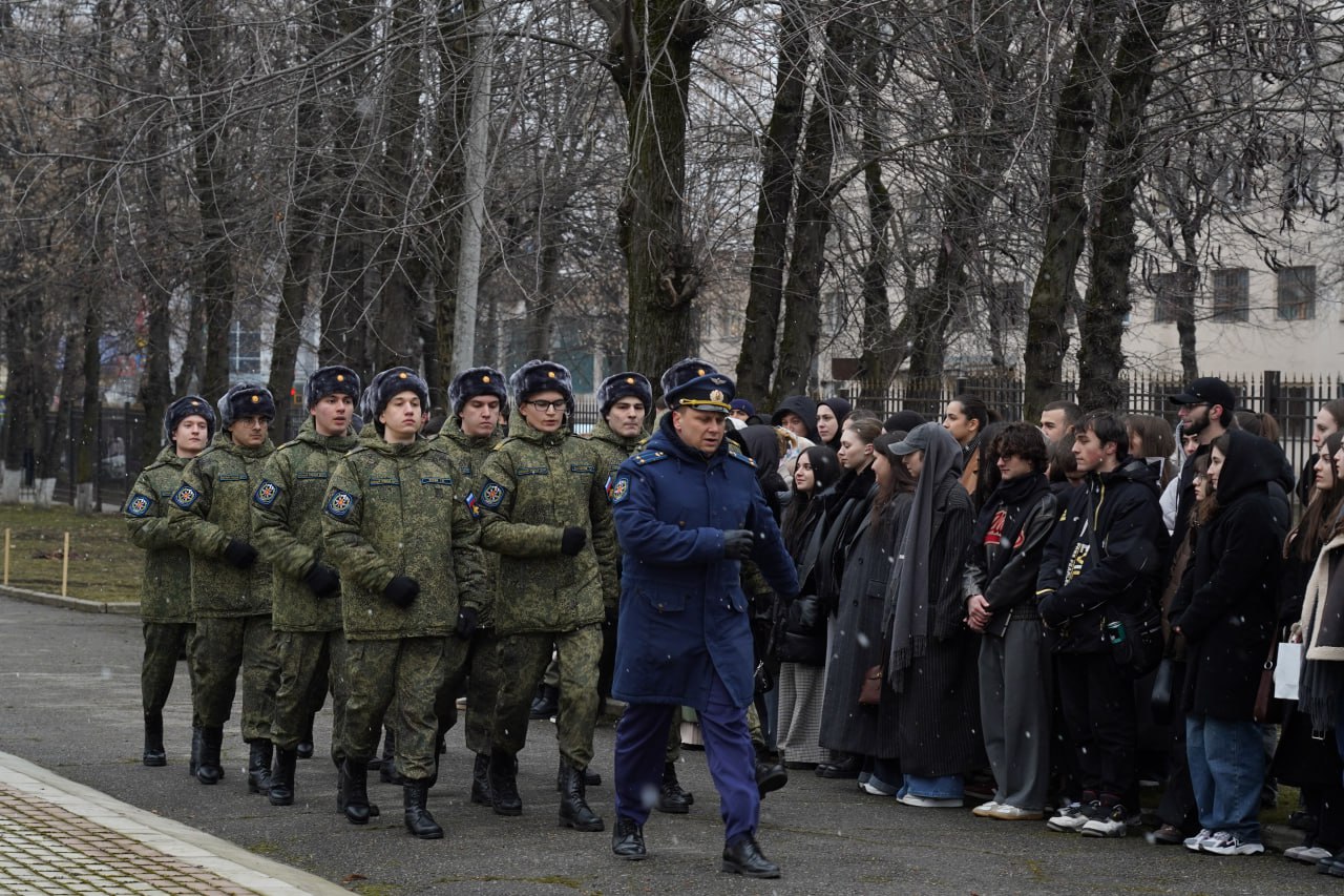 В КБГУ почтили память героев Великой Отечественной войны