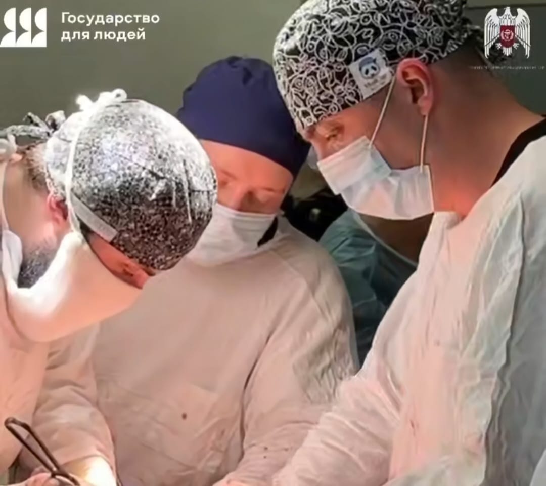 Онкохирурги КБР провели сложную операцию