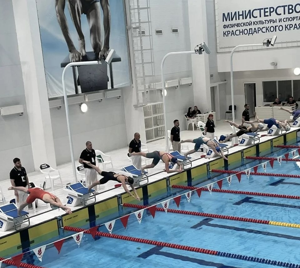 Сборная КБР завоевала 13 медалей на чемпионате и первенстве ЮФО и СКФО по плаванию