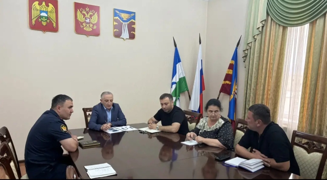 В Чегемском районе установят мусорные контейнеры местного производства