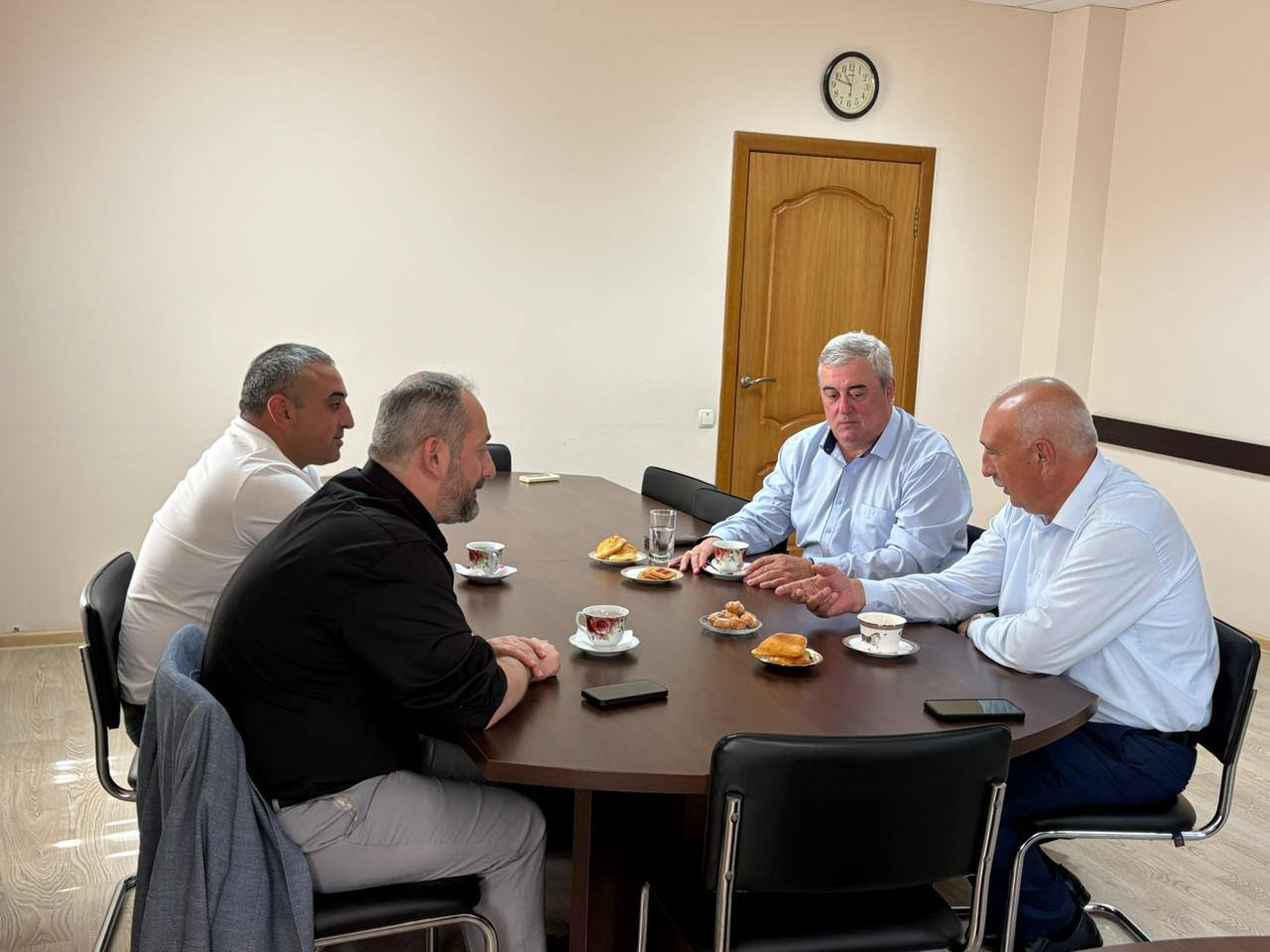 В Нальчике обсуждены вопросы гармонизации межнациональных отношений