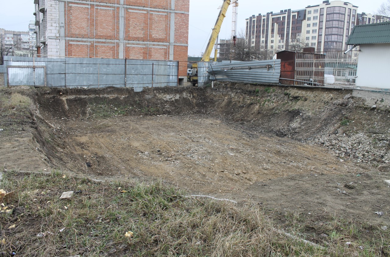 В центре Нальчика ликвидировали стихийную свалку