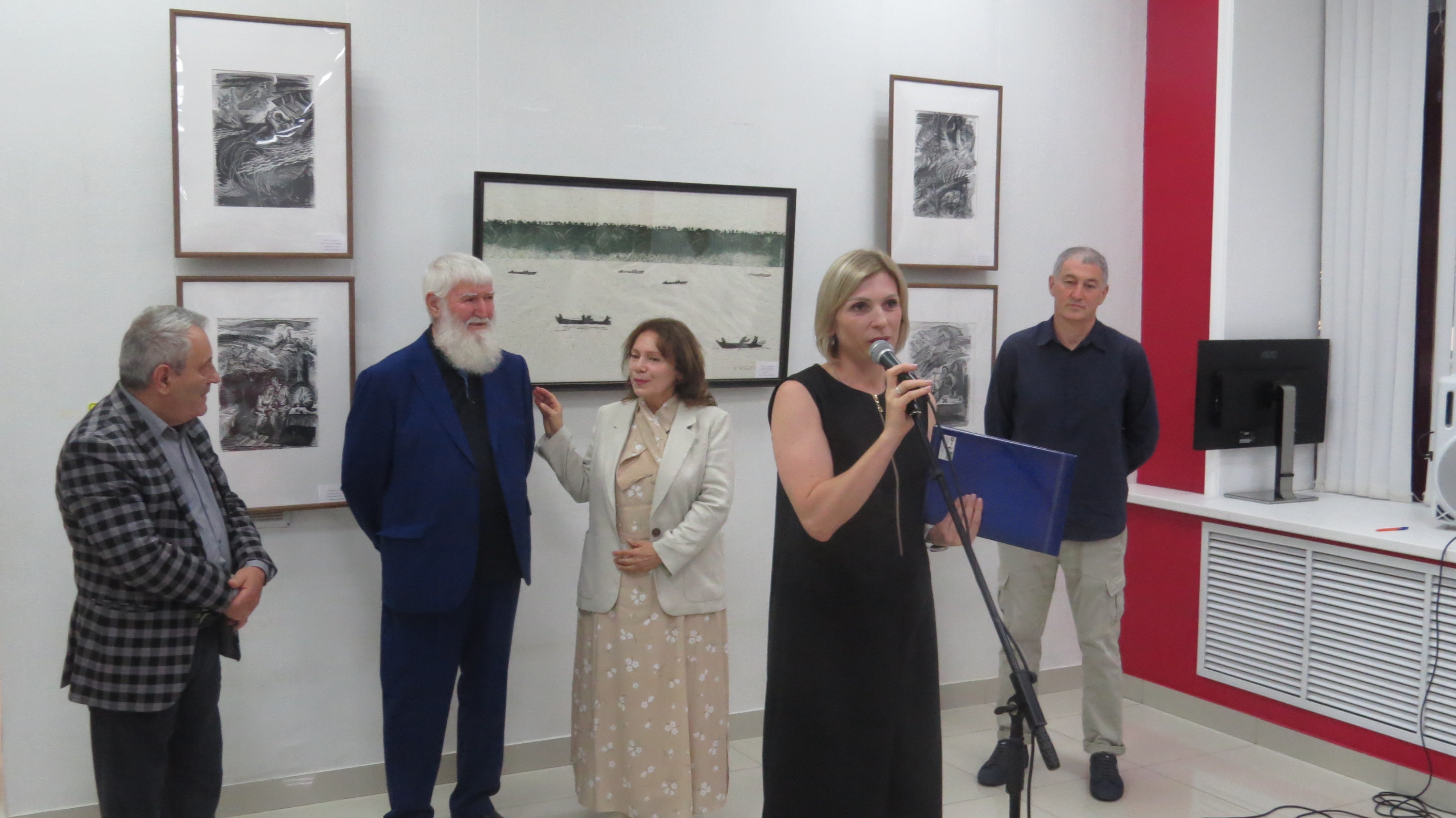 Герман Паштов сделал подарок нальчикскому музею