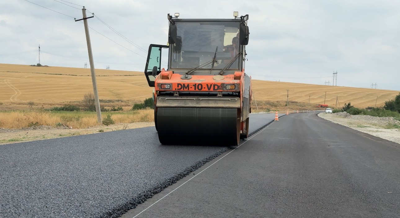 В Кабардино-Балкарии продолжается капитальный ремонт автодороги в Северную Осетию-Аланию