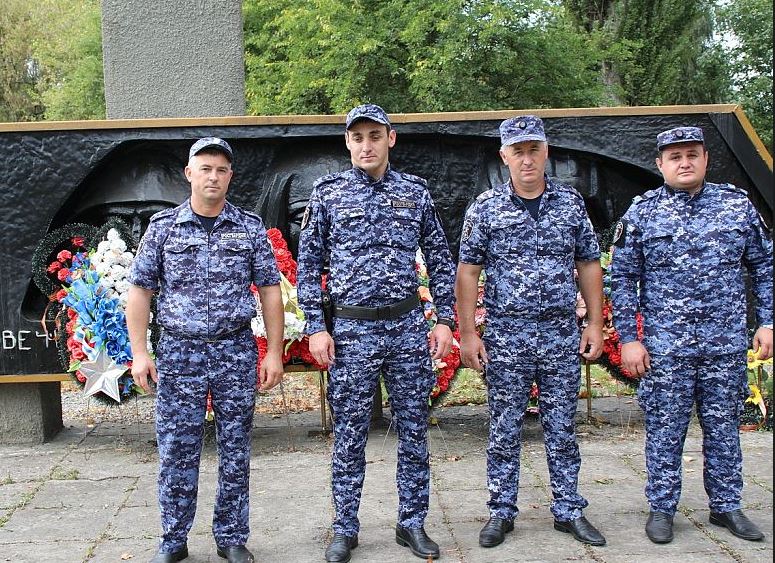 Росгвардейцы поддержали акцию «На страже памяти» 