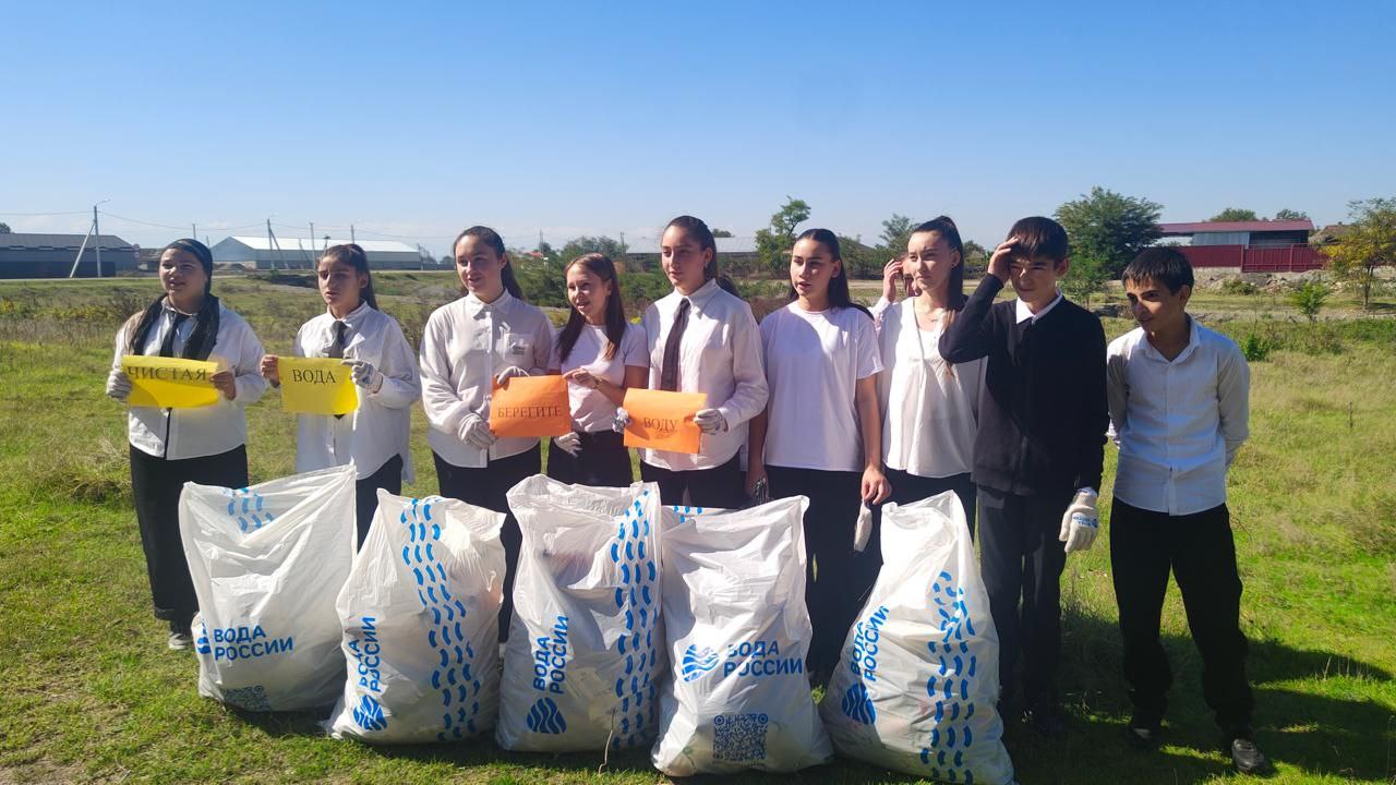 Акция "Вода России" в Верхнем Акбаше