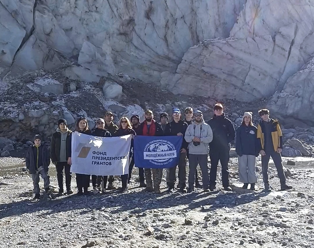 Поход к леднику Шаурту   