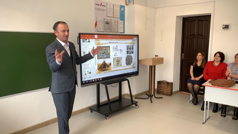 Учителем 2023 года Баксанского района стал Азамат Шаов из Кишпека