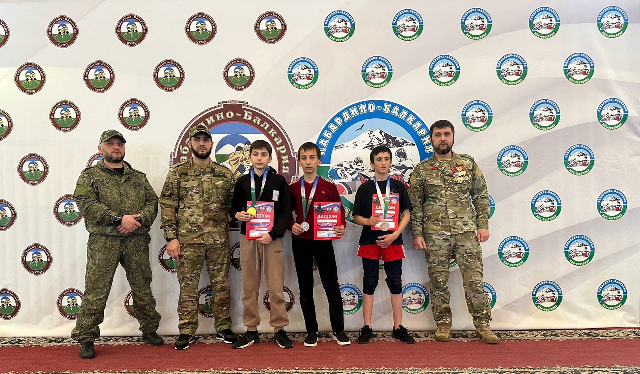  ﻿ В Нальчике прошёл благотворительный турнир по сумо и мас-рестлингу  