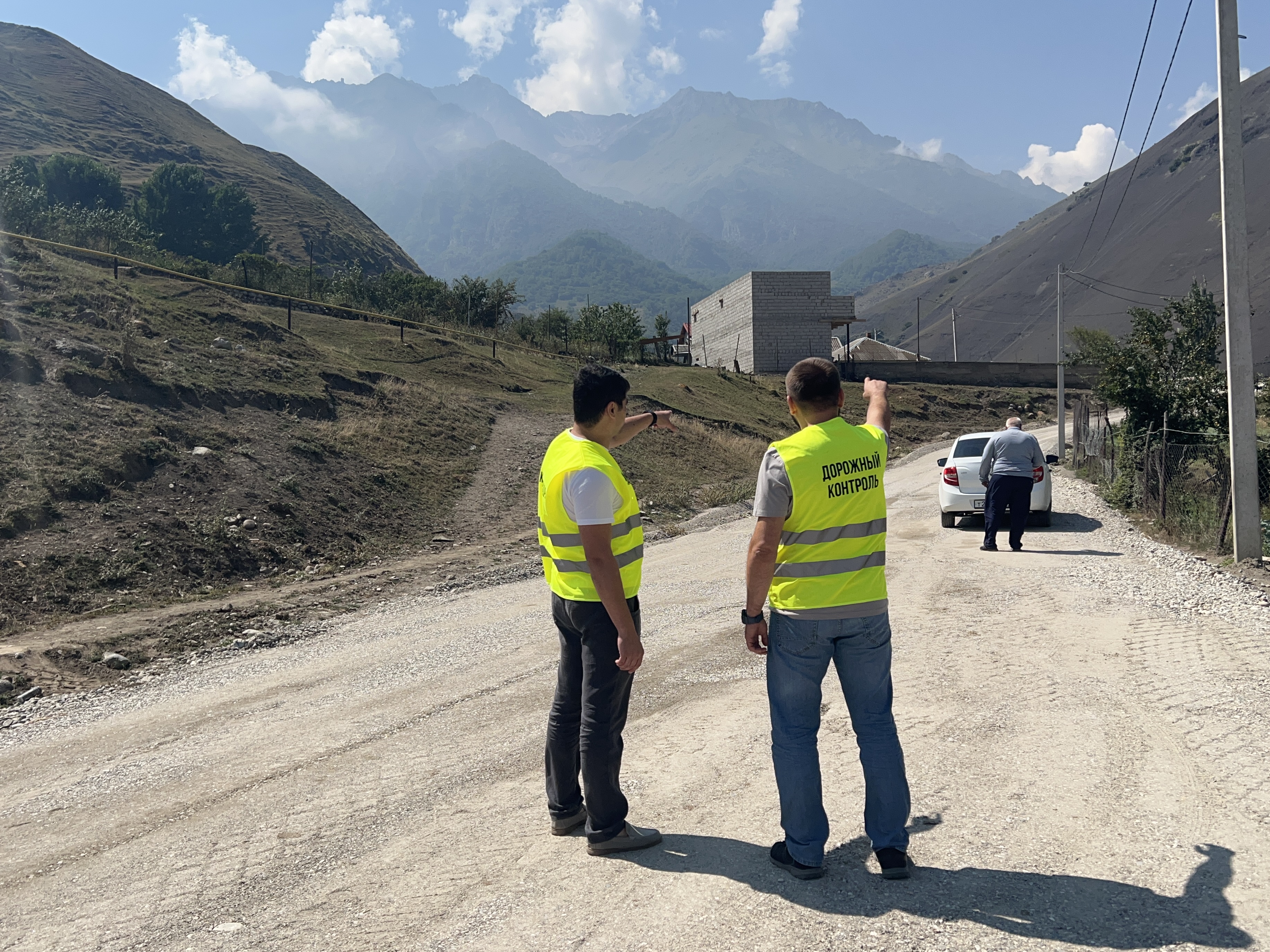 В Черекском районе ремонтируют высокогорные дороги