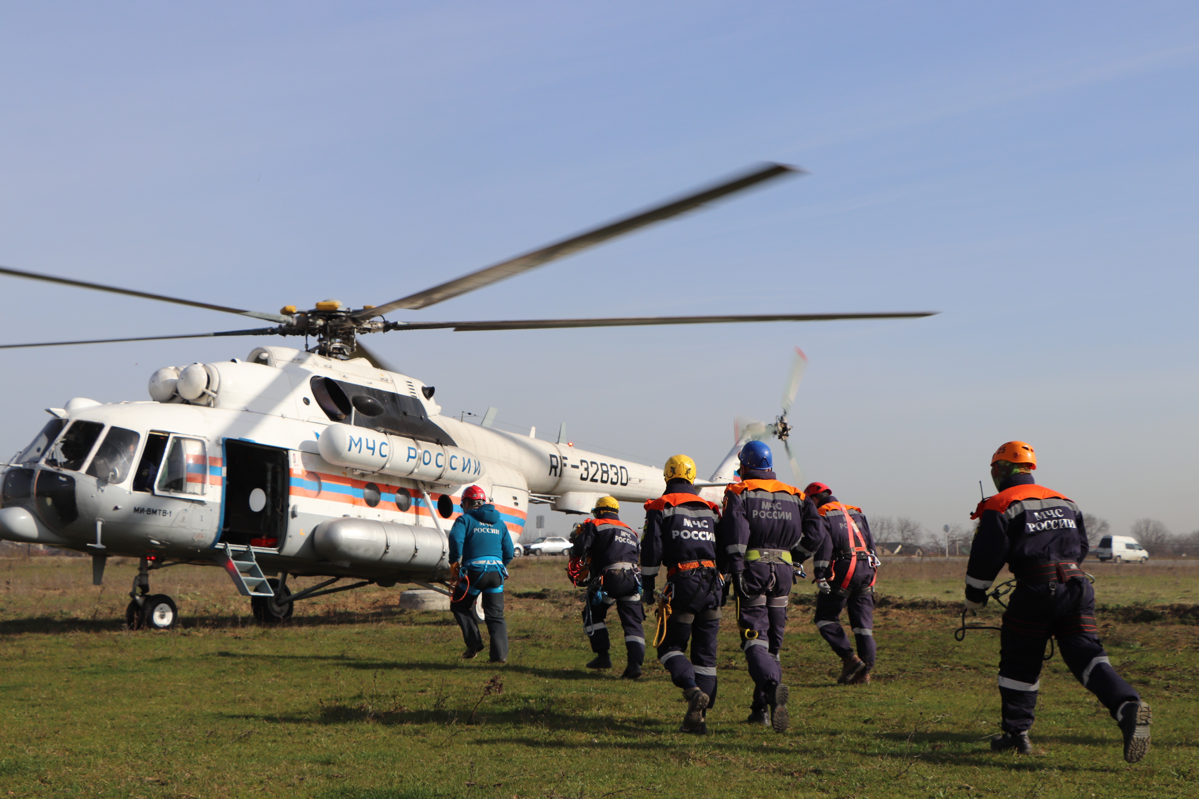 В горах КБР прошли занятия спасателей