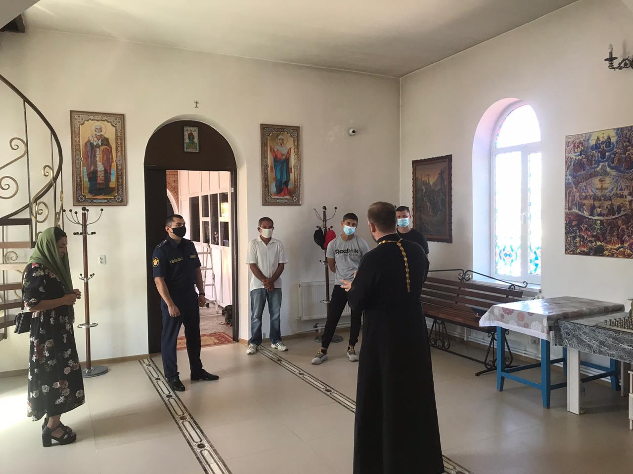 В КБР с осужденными провели беседу в храме