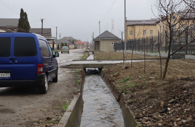 В Нарткале обустроили проезд через водопропускной лоток