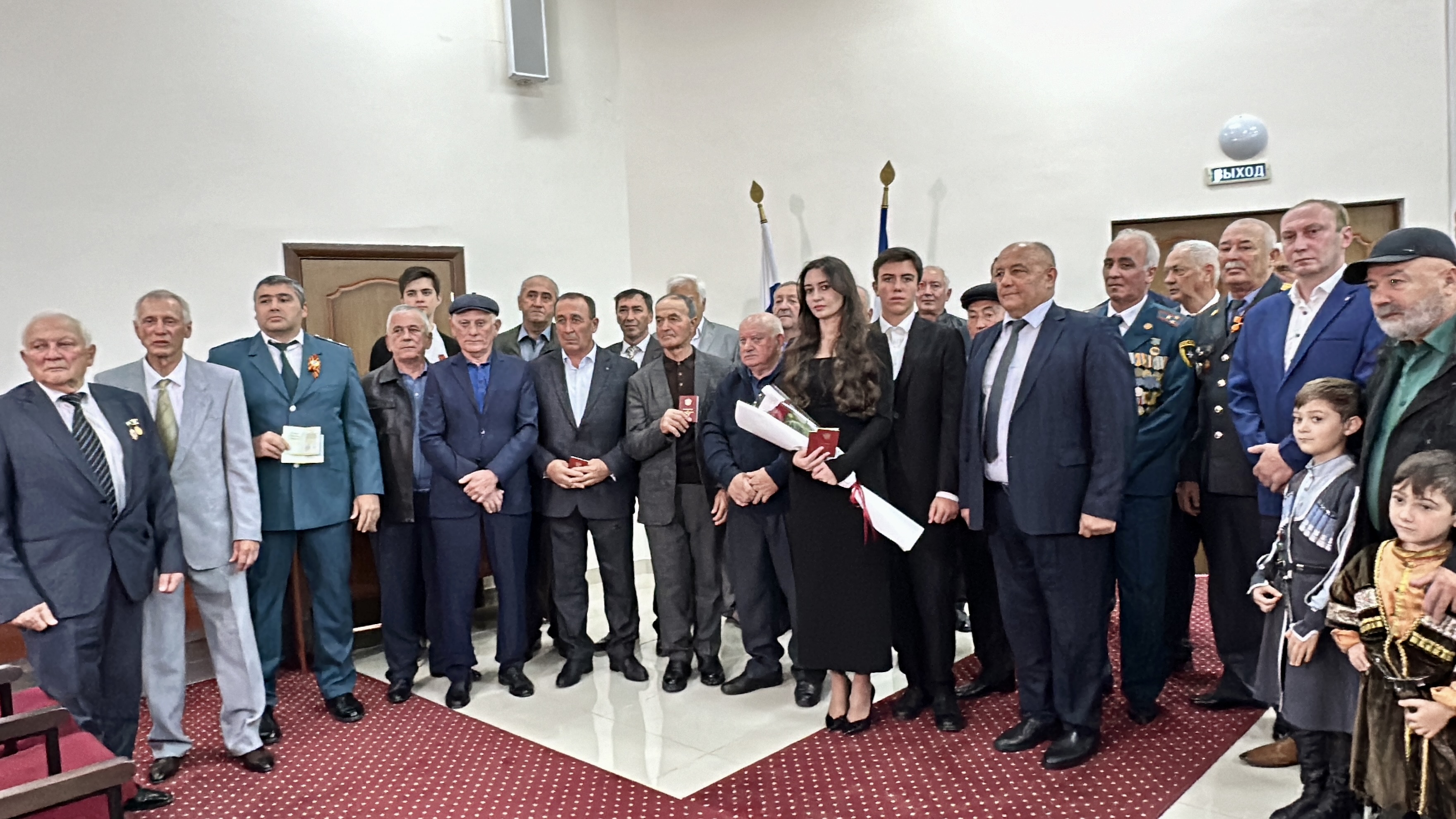 В Баксане вручили государственные награды СССР родственникам героев