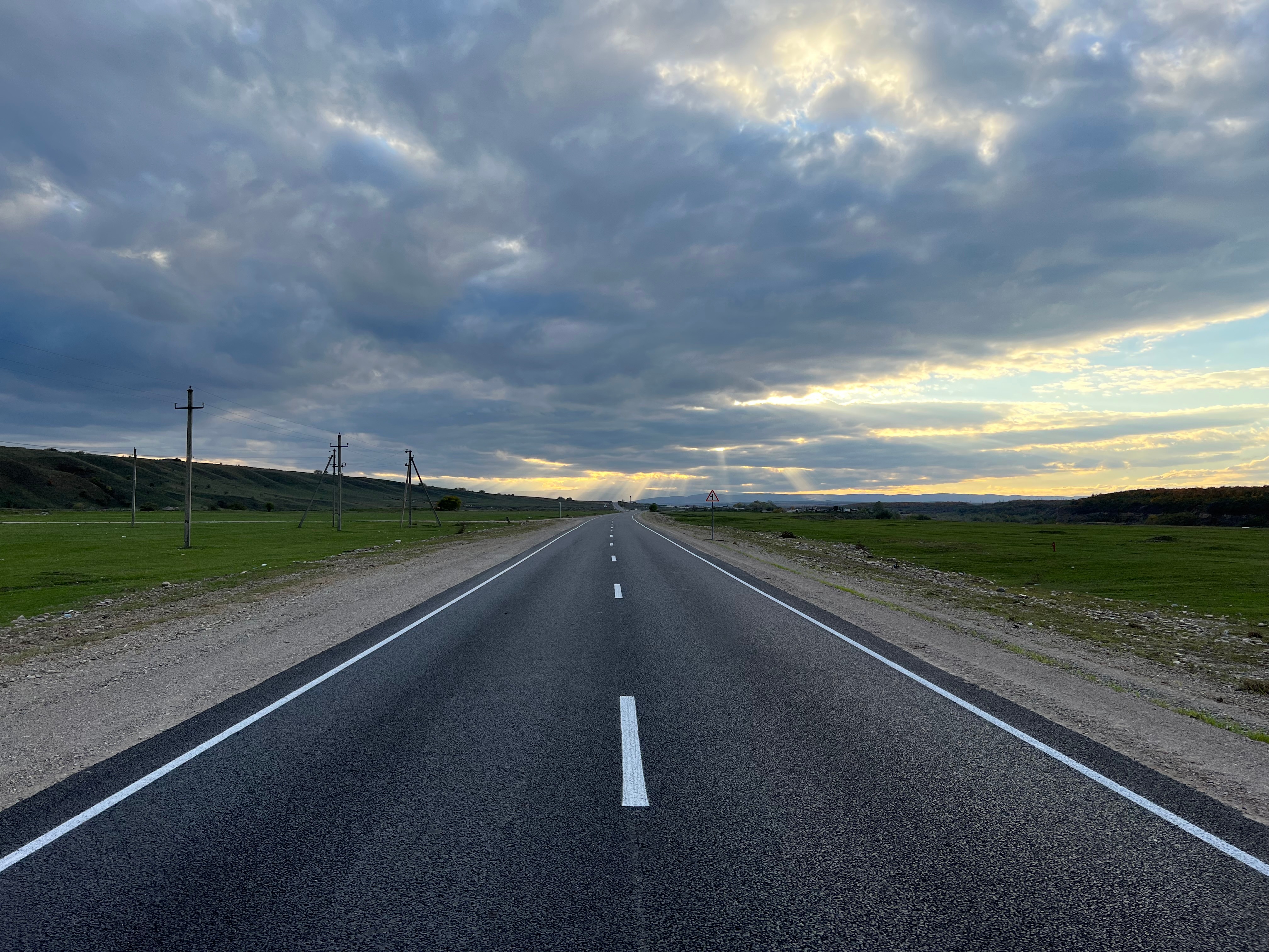 КБР вошла в пятерку регионов-лидеров по удовлетворенности населения качеством и доступностью дорог