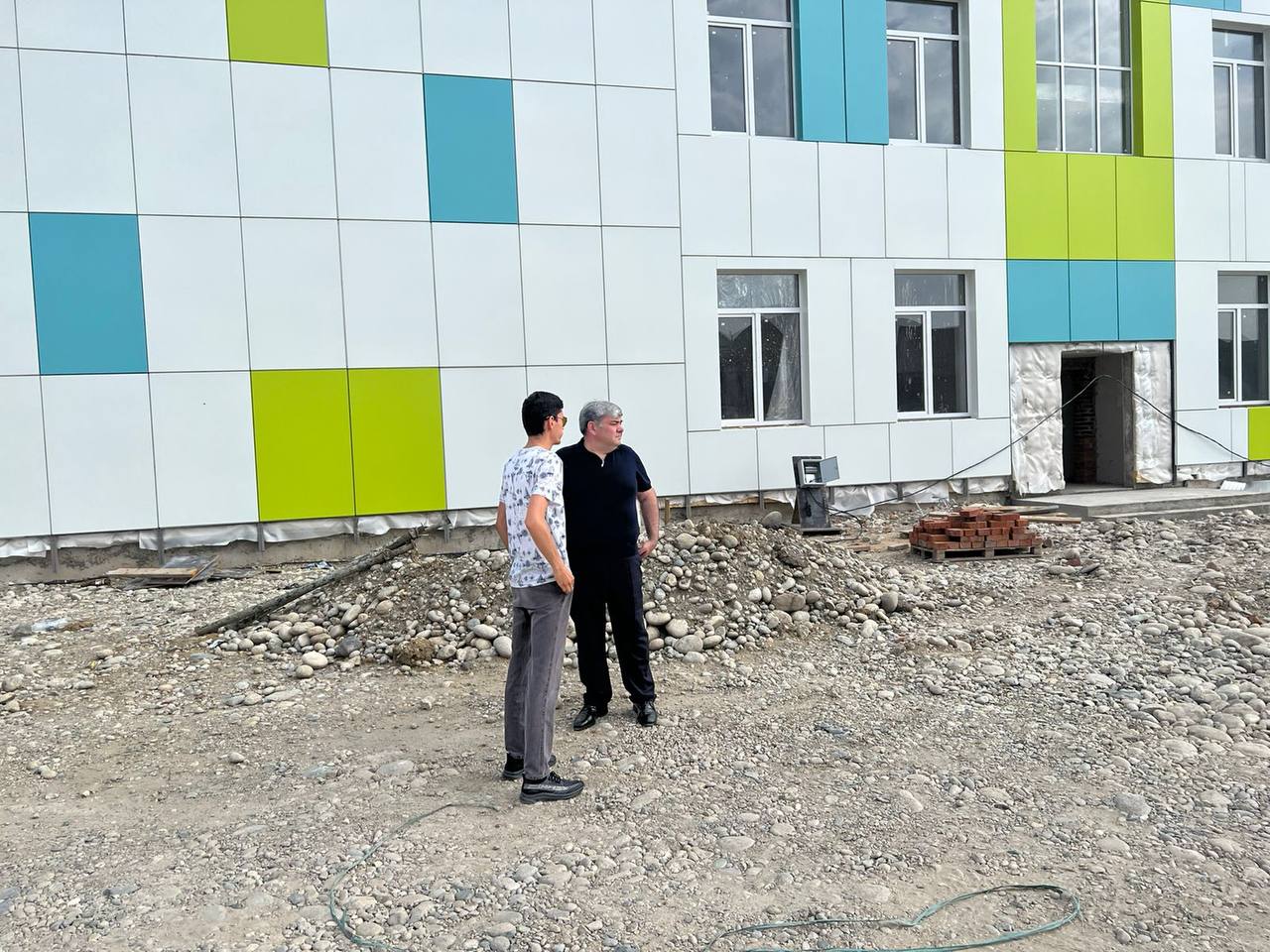 Казбек Коков осмотрел стройплощадки Нальчика