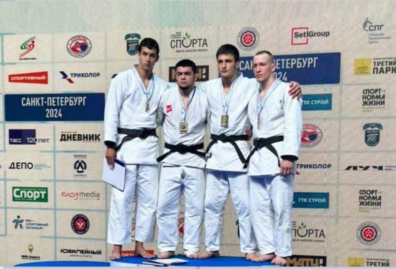 Две медали из Северной столицы