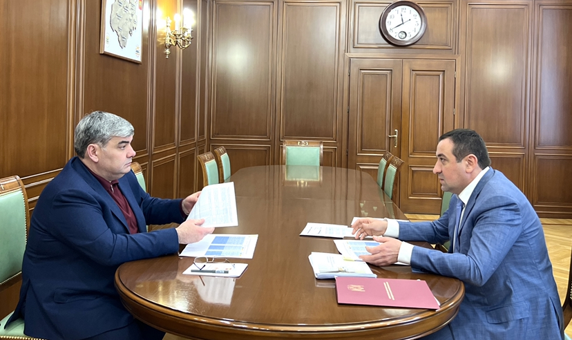 Казбек Коков провел рабочую встречу с министром здравоохранения КБР