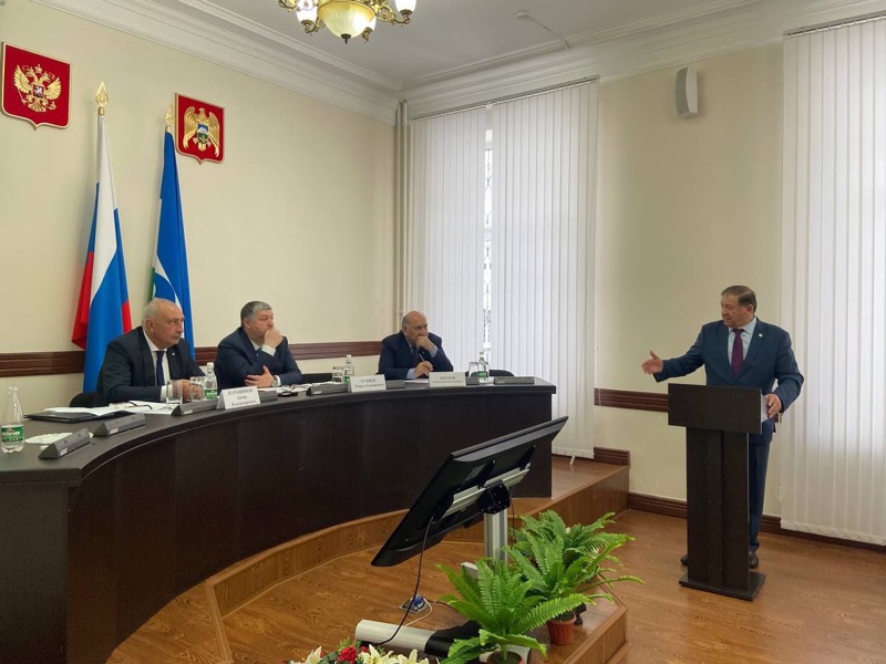 В Нальчике состоялось заседание коллегии министерства по делам национальностей и общественным проектам КБР