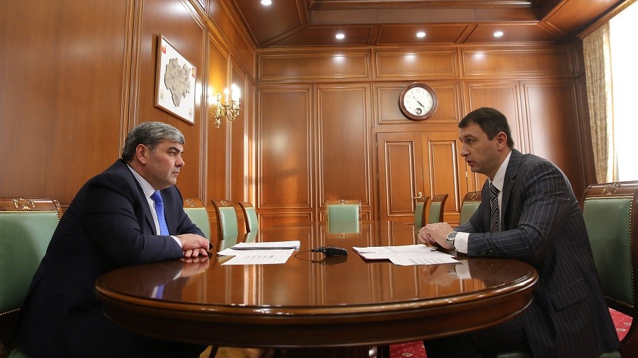 Казбек Коков провел рабочую встречу с руководителем Управления Федерального казначейства по КБР 