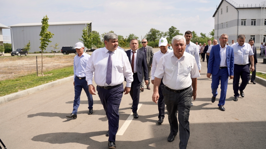 Казбек Коков обсудил с руководителями сельхозпредприятий вопросы импортозамещения