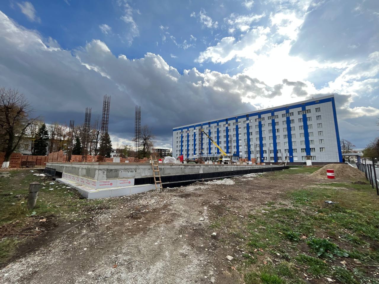 В Нальчике строят новый корпус стационарной скорой помощи