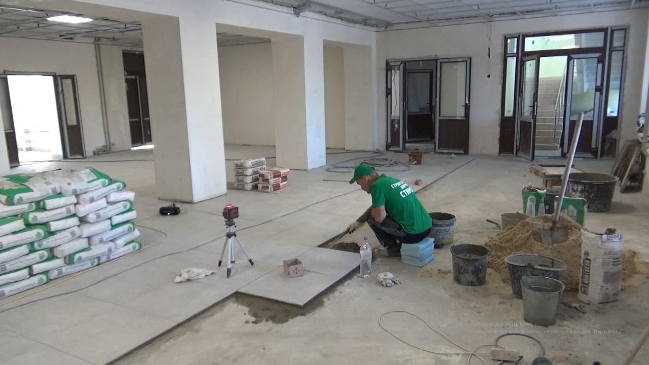 Строители Кабардино-Балкарии ремонтируют школу в Херсонской области