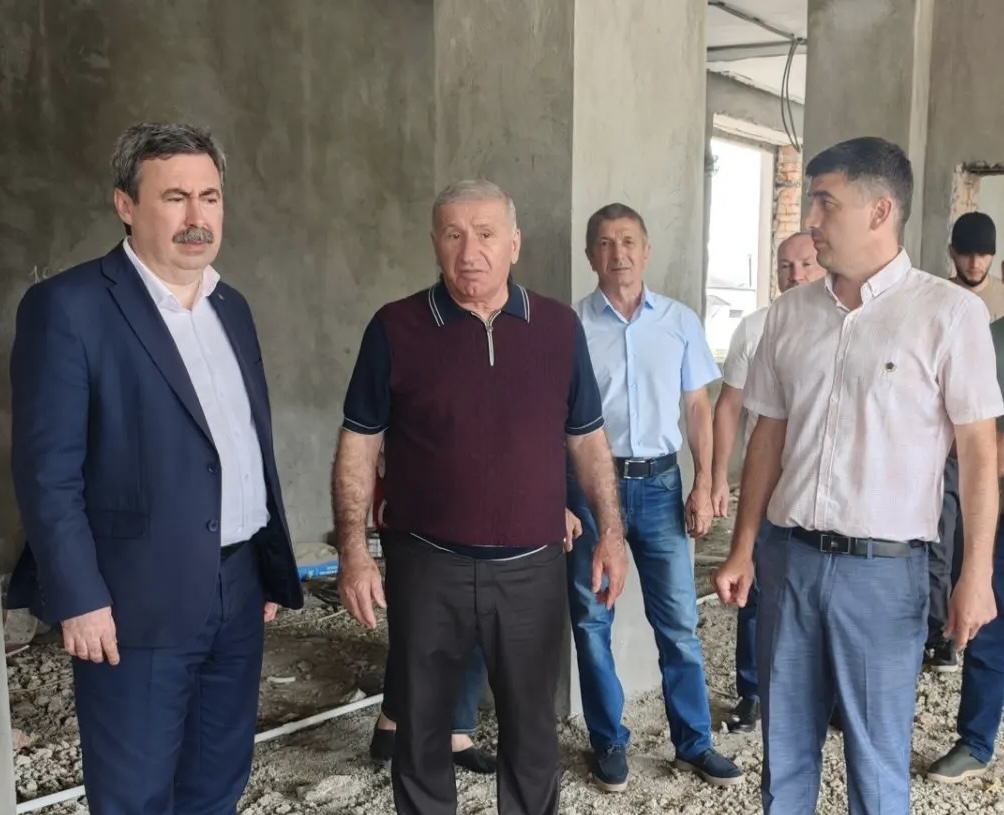 В Баксанском районе ремонтируют школы