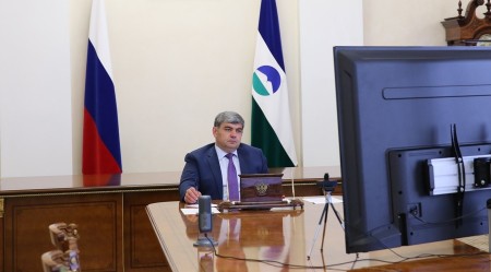   Глава КБР Казбек Коков провел заседание Оперативного штаба