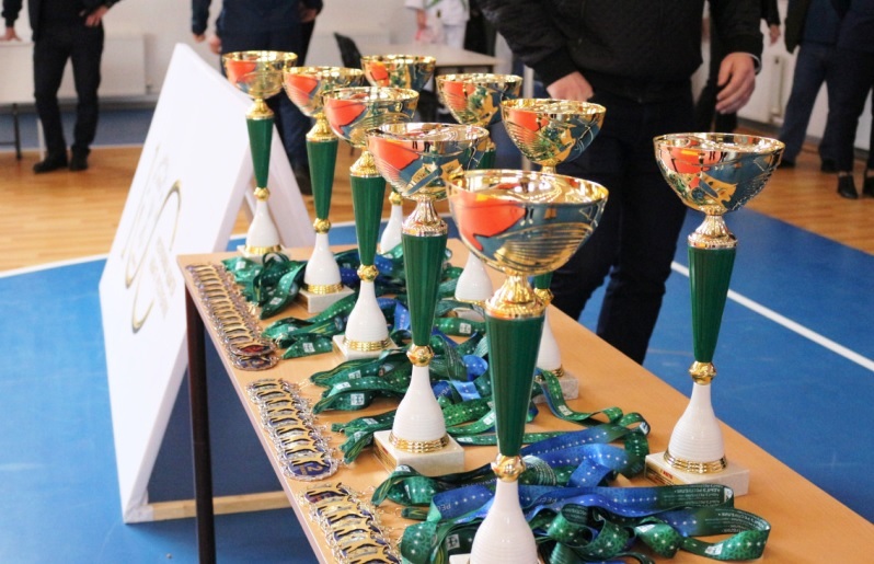 Девять медалей привезли домой из Адыгеи дзюдоисты КБР