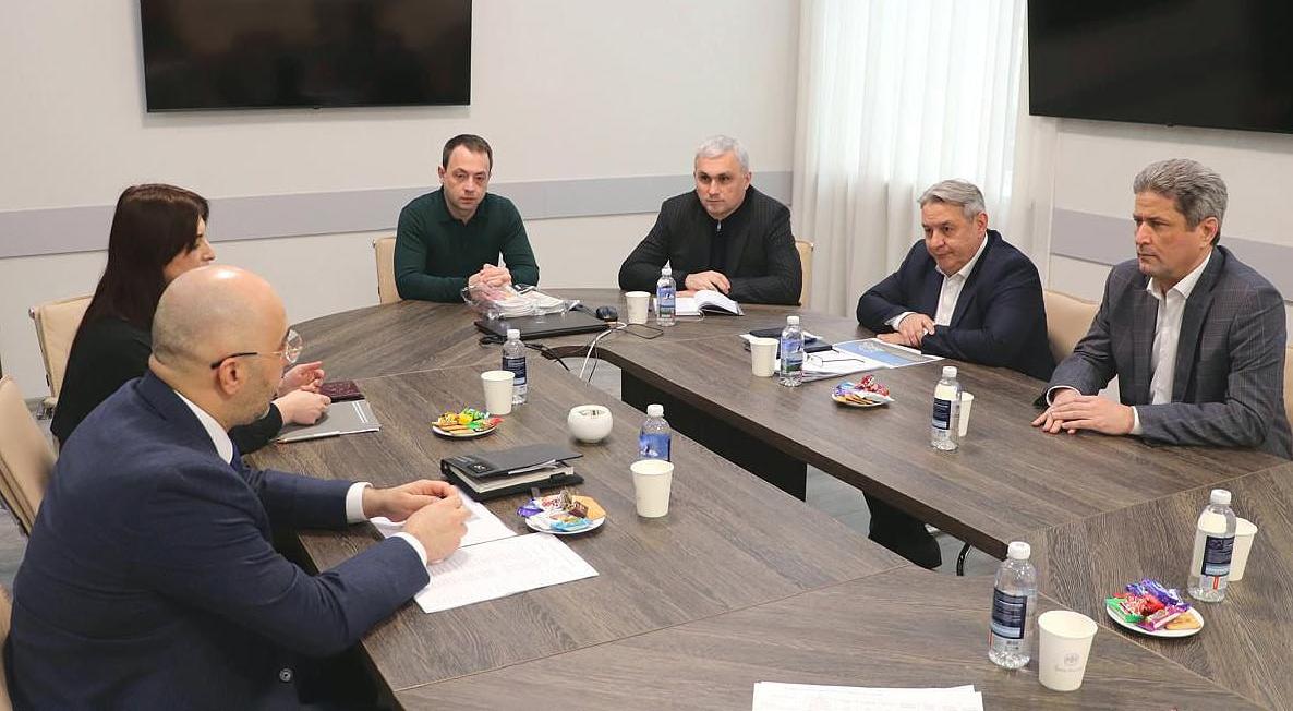 В Кабардино-Балкарии обсудили развитие безналичных платежей в туризме