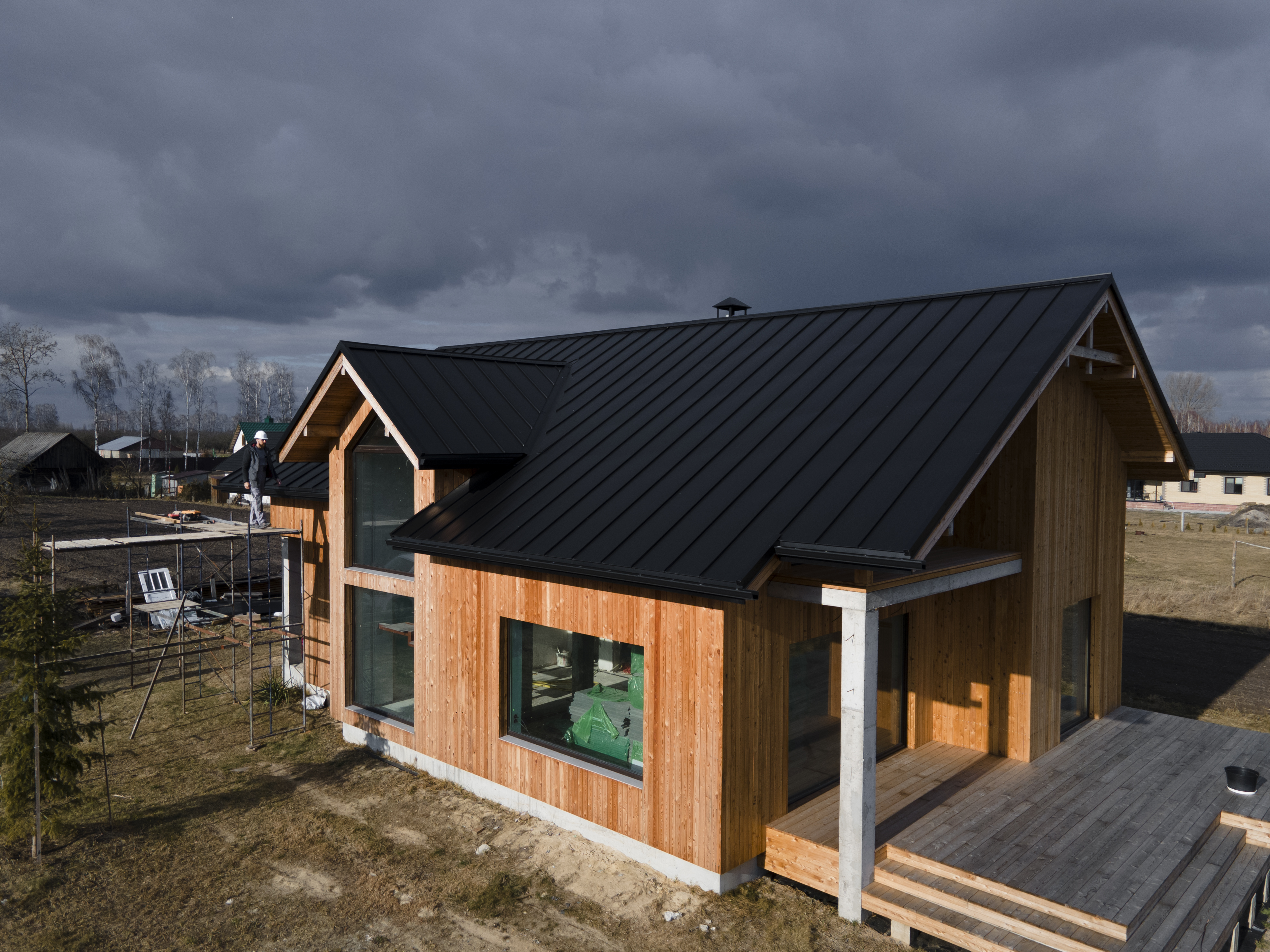 В России число строящихся по счетам эскроу частных домов превысило 16 тысяч