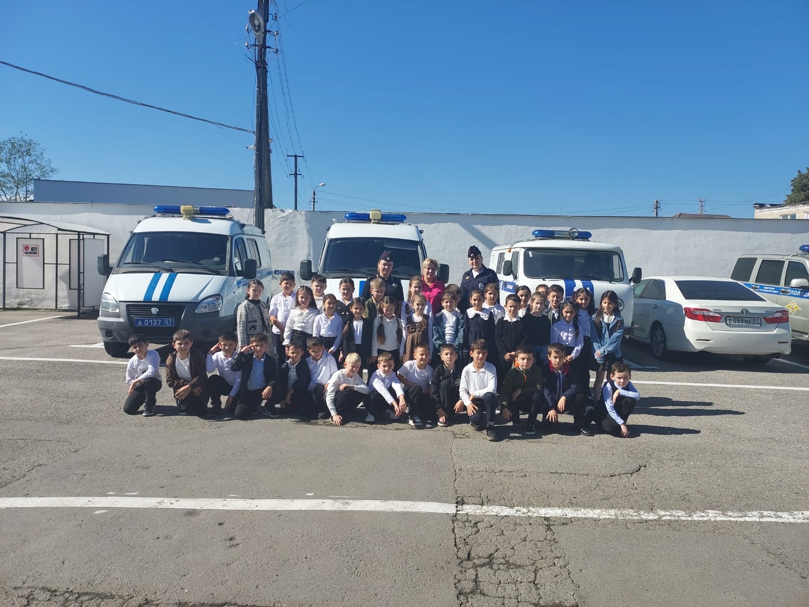 Полицейские Чегемского района встретились со школьниками  