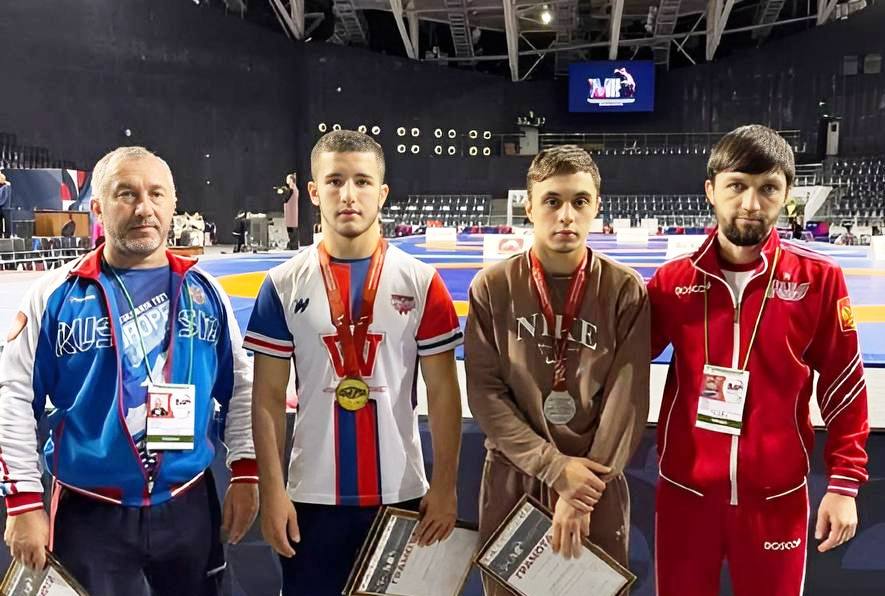 Спортсмены КБР набрали медалей на престижных борцовских стартах