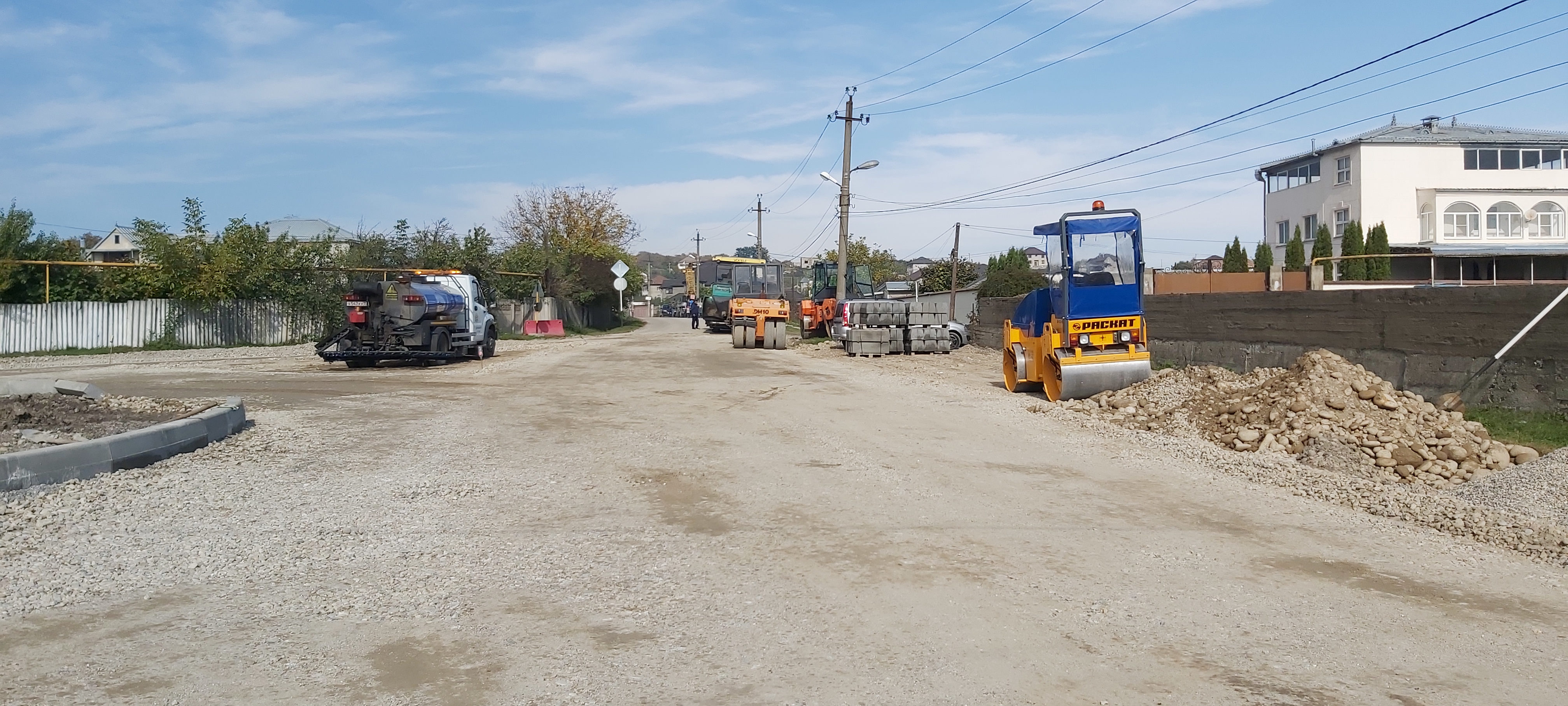 В Белой Речке обновляют дорогу