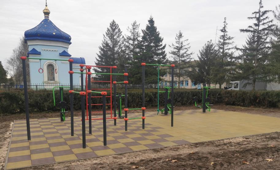 Кабардино-Балкария установила уличную спортивную площадку в Херсонской области