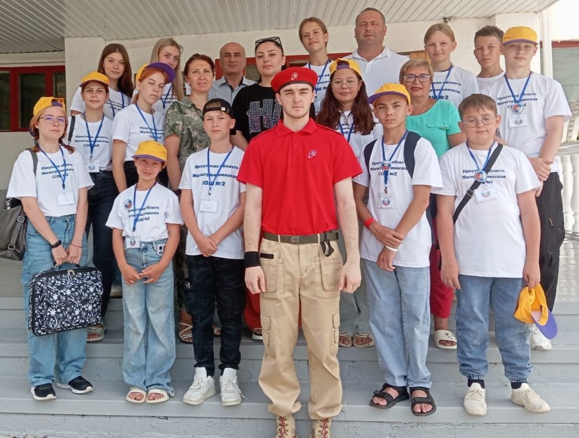 В школе Баксана побывали гости из Иркутской области