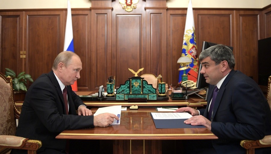 Владимир Путин провел рабочую встречу с руководителем КБР