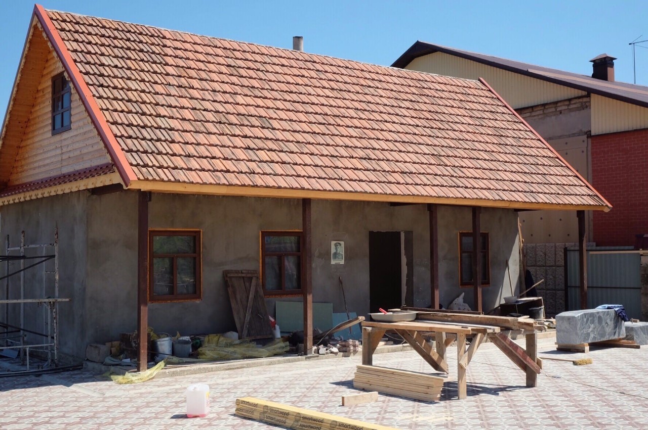 В Яникое завершается реконструкция Дома-музея Алима Байсултанова