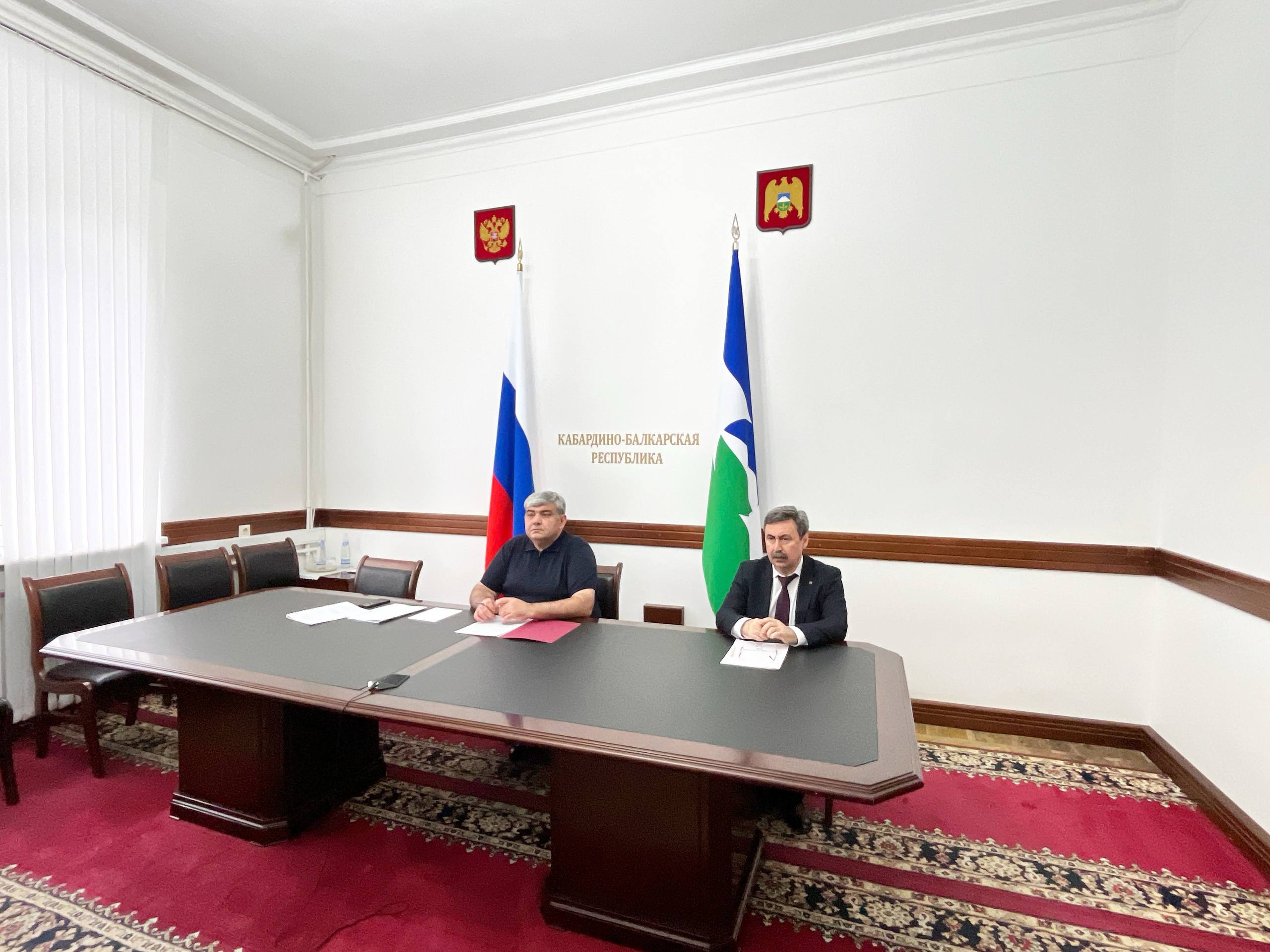 Казбек Коков принял участие в правительственном совещании в преддверии нового учебного года