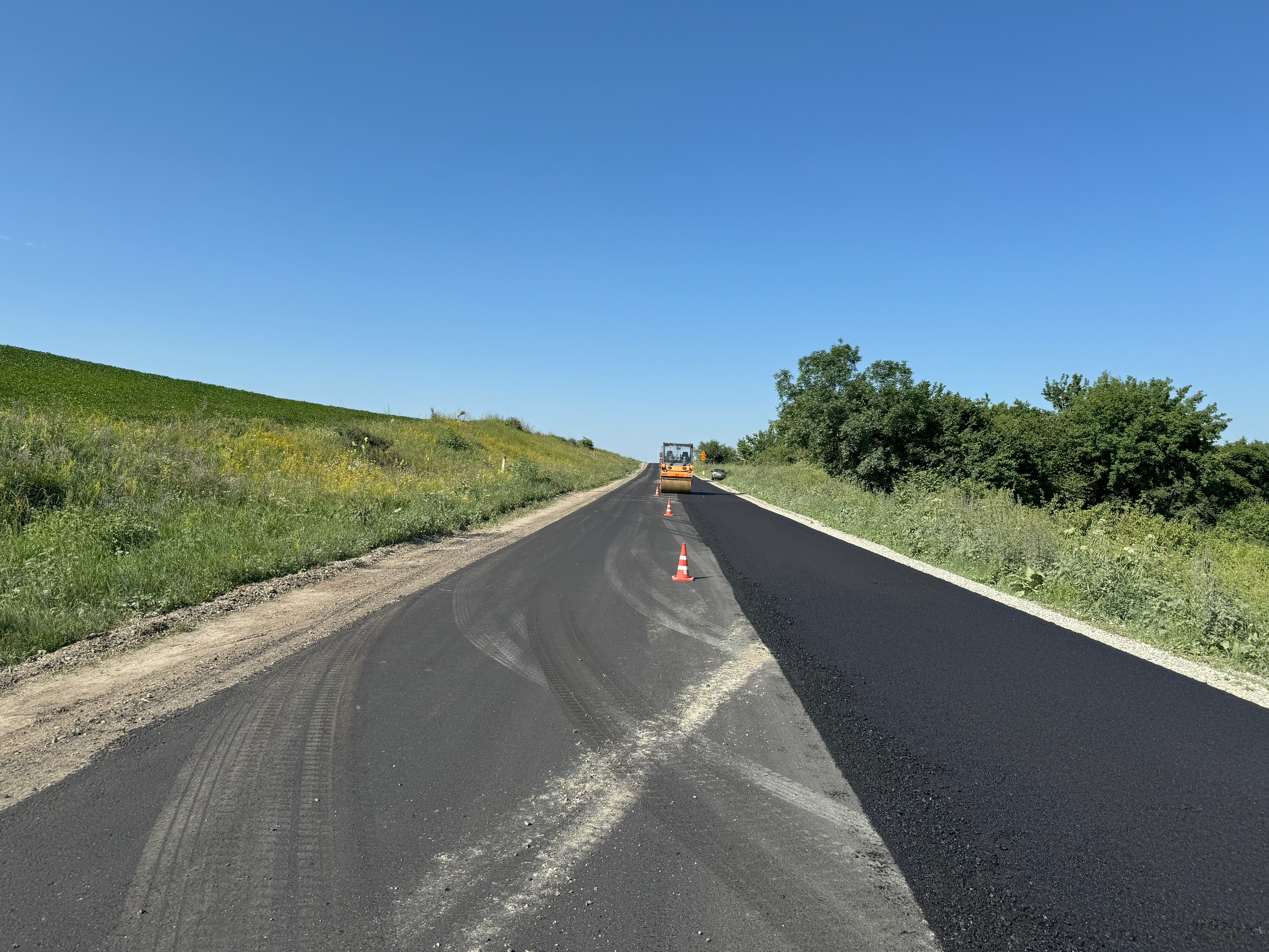 В Кабардино-Балкарии продолжается ремонт автодороги Старый Черек – Жемтала – Сукан-Суу