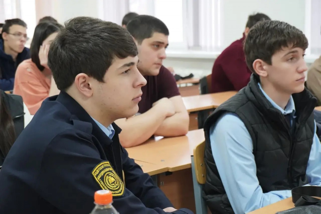 image-15-04-26-02-05-2.jpg image-15-04-26-02-05-2.jpg