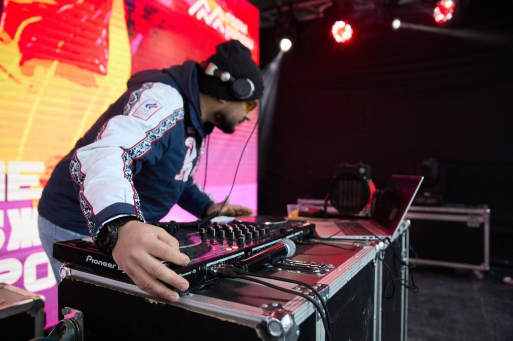 photo_5308010254631111984_y.jpeg photo_5308010254631111984_y.jpeg