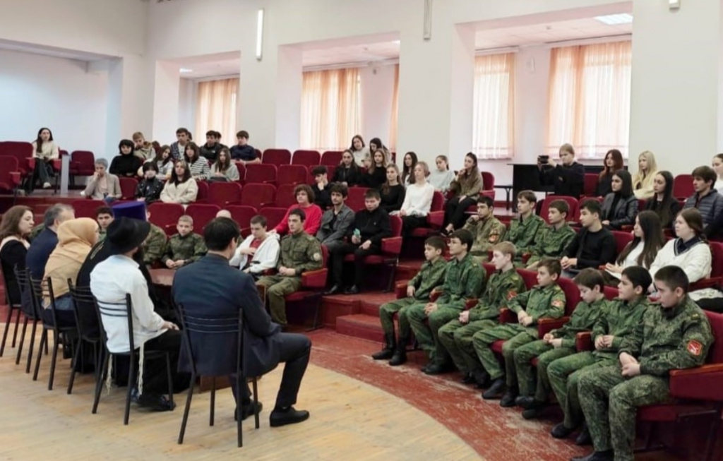 1000391953.jpg 1000391953.jpg