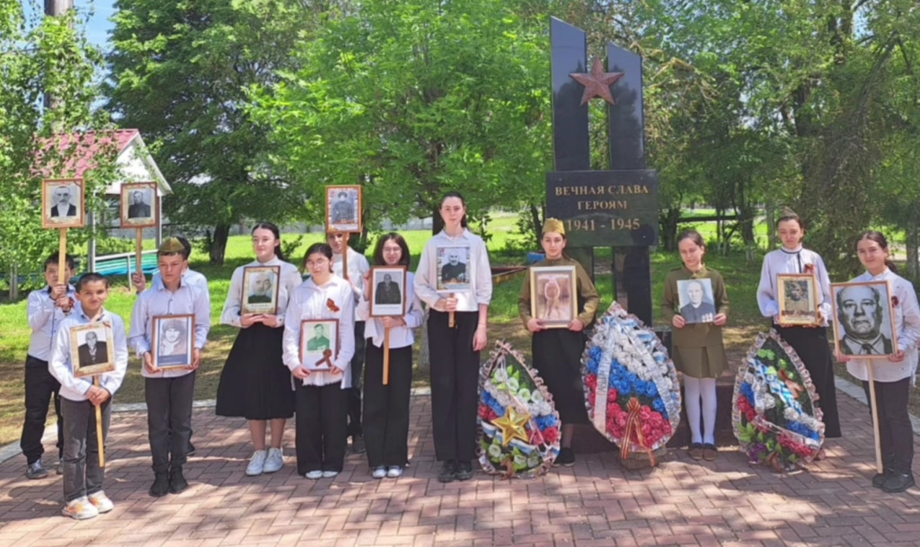 ECAD0856-CC04-43B4-82E4-7E1767FD3895.jpeg ECAD0856-CC04-43B4-82E4-7E1767FD3895.jpeg