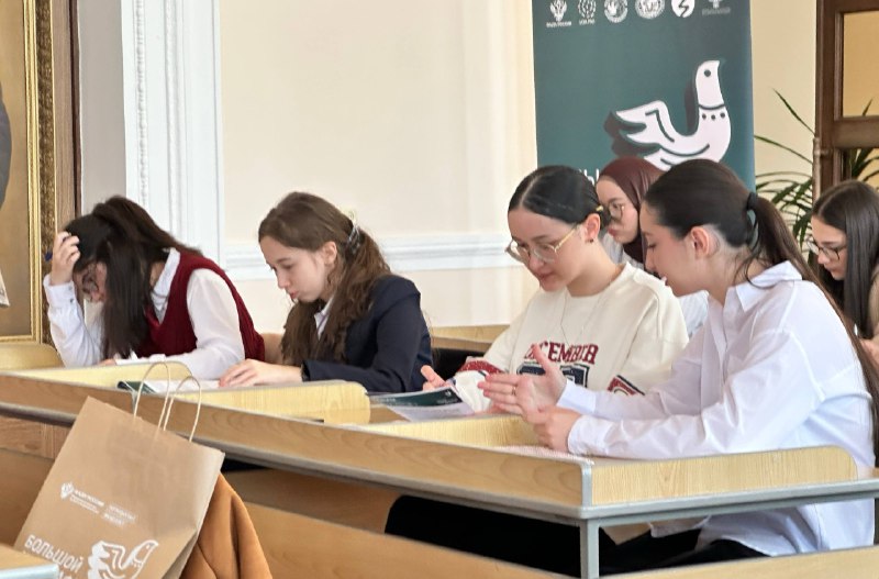 5212980164722101731.jpg 5212980164722101731.jpg